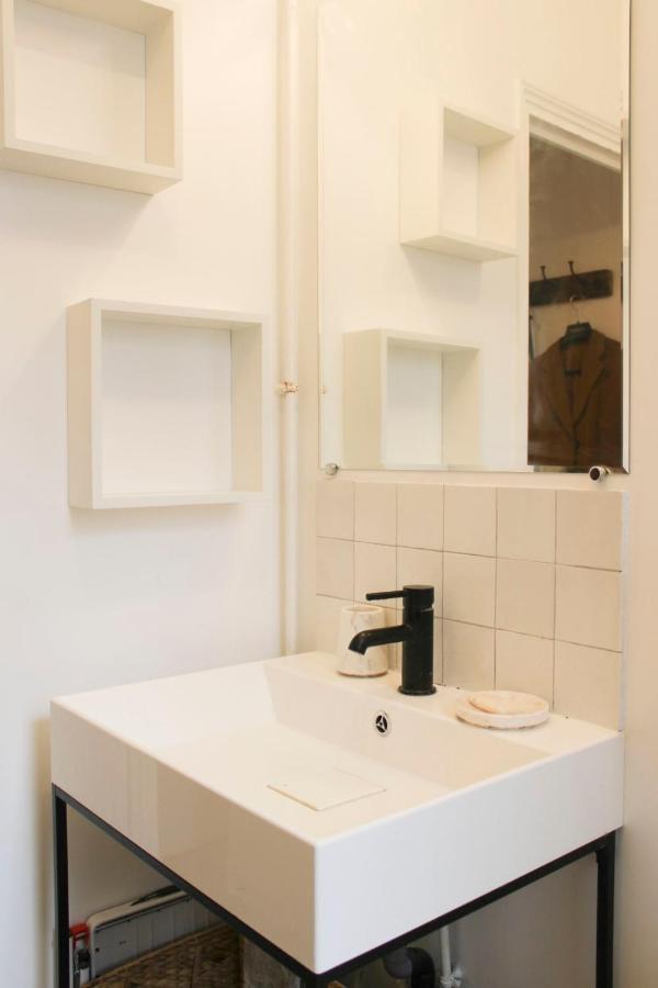 Charming 30m Near The Sacre-coeur Apartment