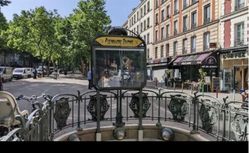 Studio Calme Et éclairé Proche De Nation A Appartamento *