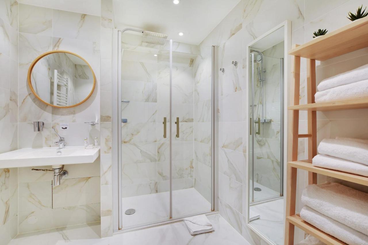 Exceptional Triplex With Terrace - Montmartre