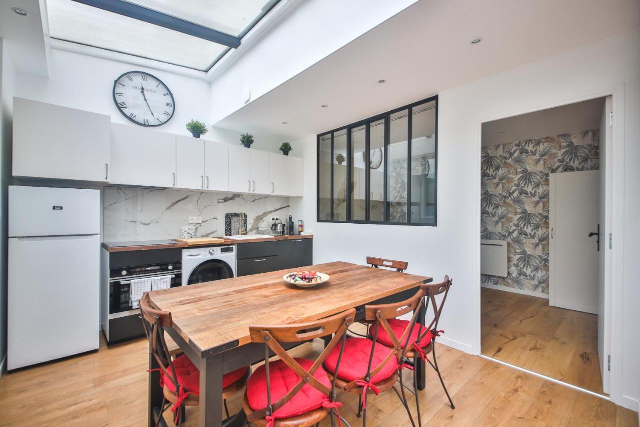 Apartment 2.luxueux Duplex 6/8pers/full Equipped/republique *