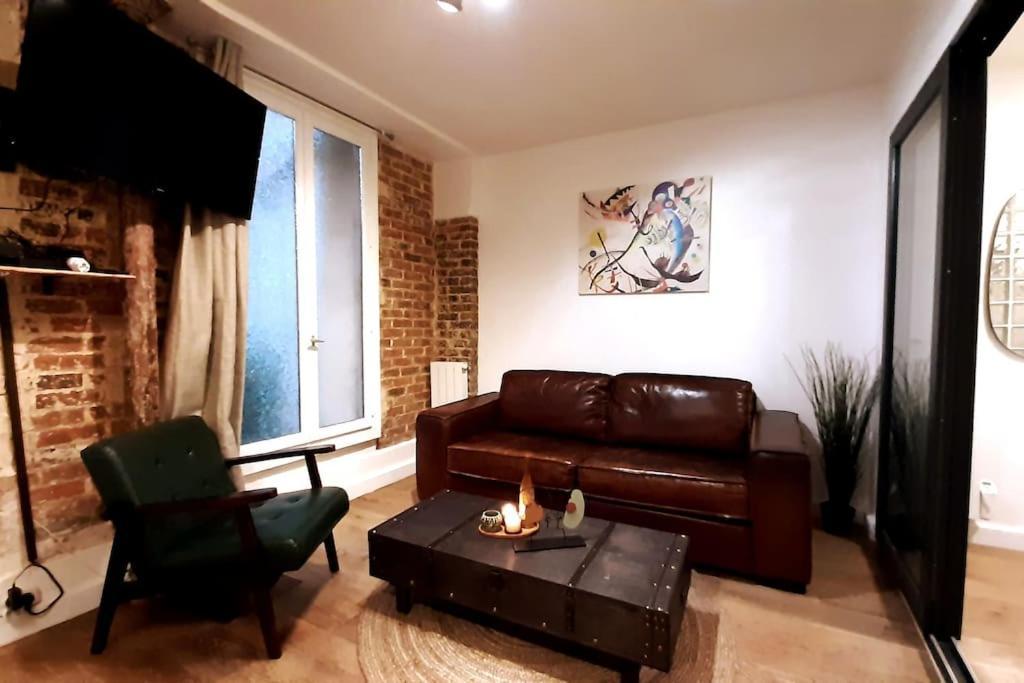Apartment Midnight In Montmartre Paris