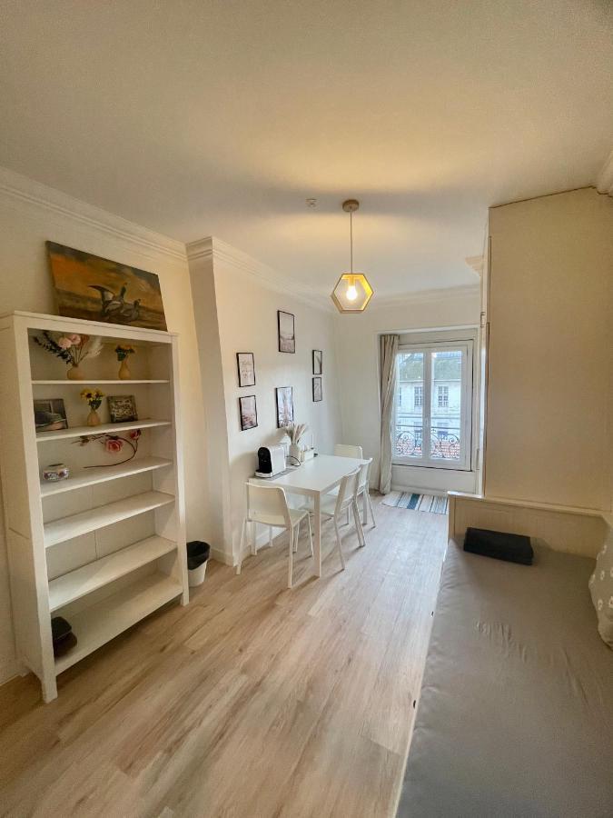 Dream Dwell Paris-charming Superb Location In 7th District Paris