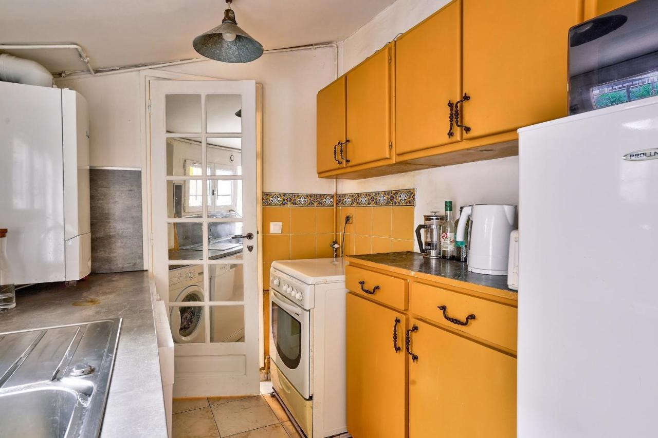 Appartamento Bright In The Heart Of Batignolles Parigi