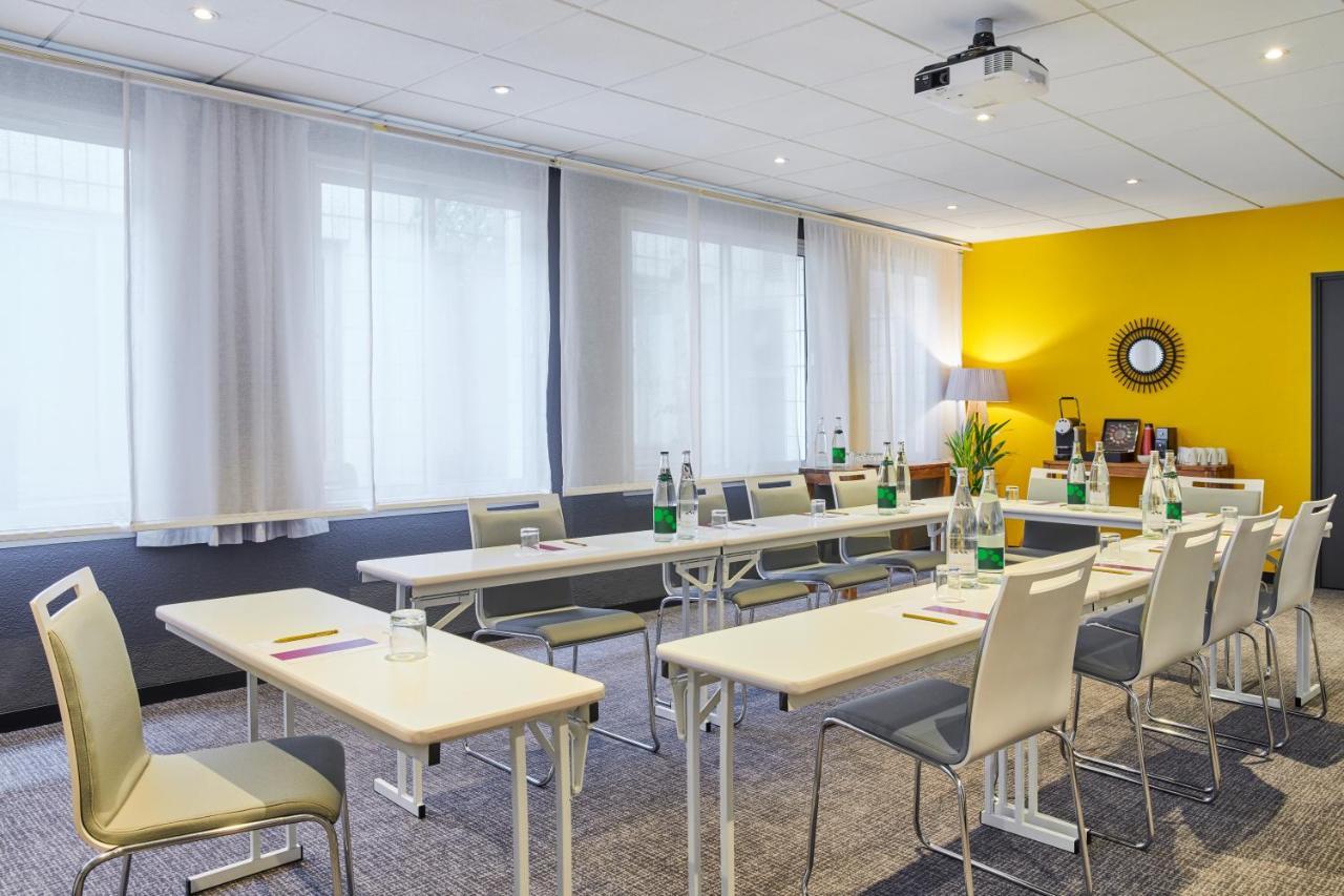 Mercure 15 Porte De Versailles Hotel 4*