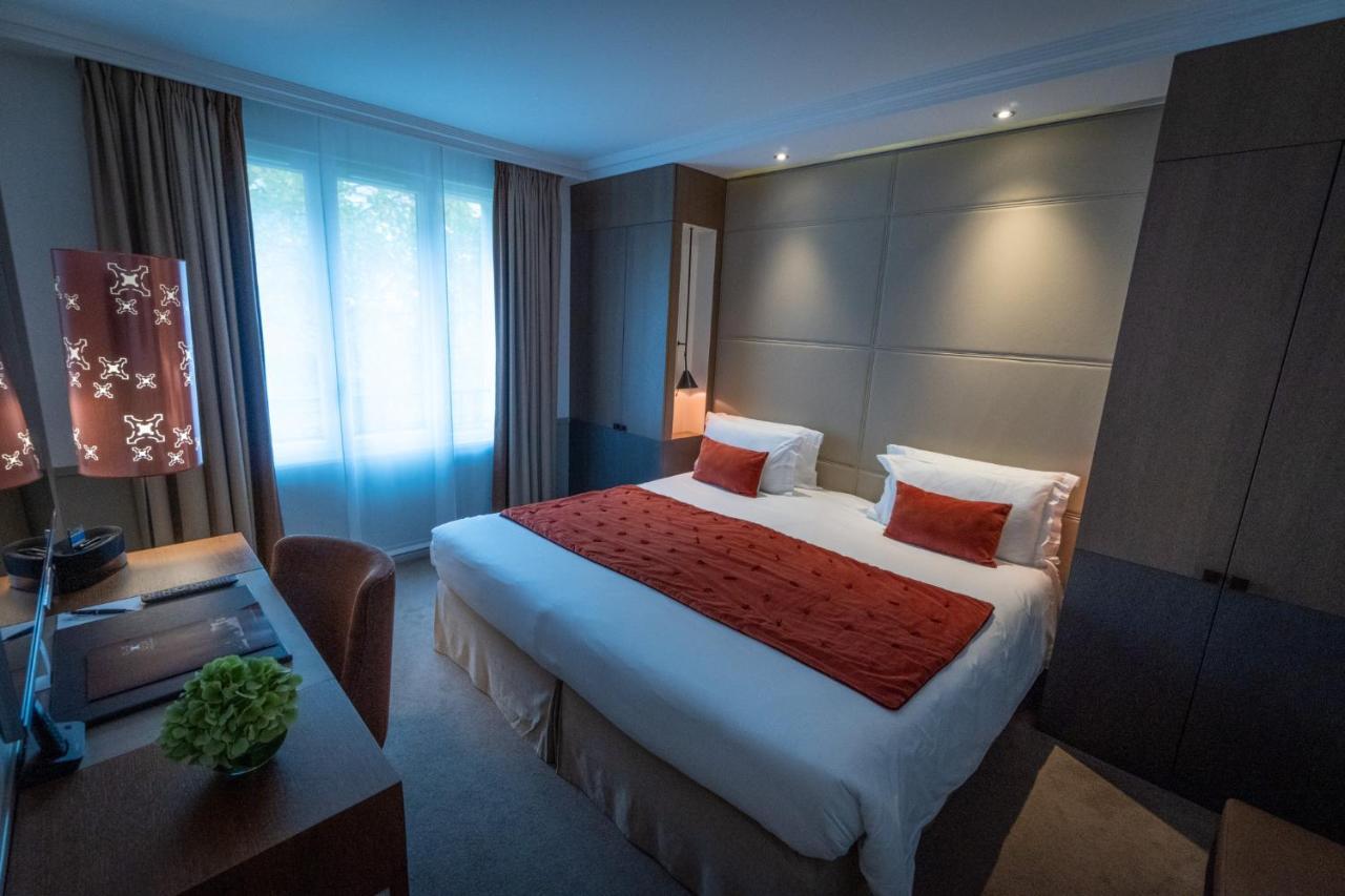 Hotel Saxe Eiffel 4*