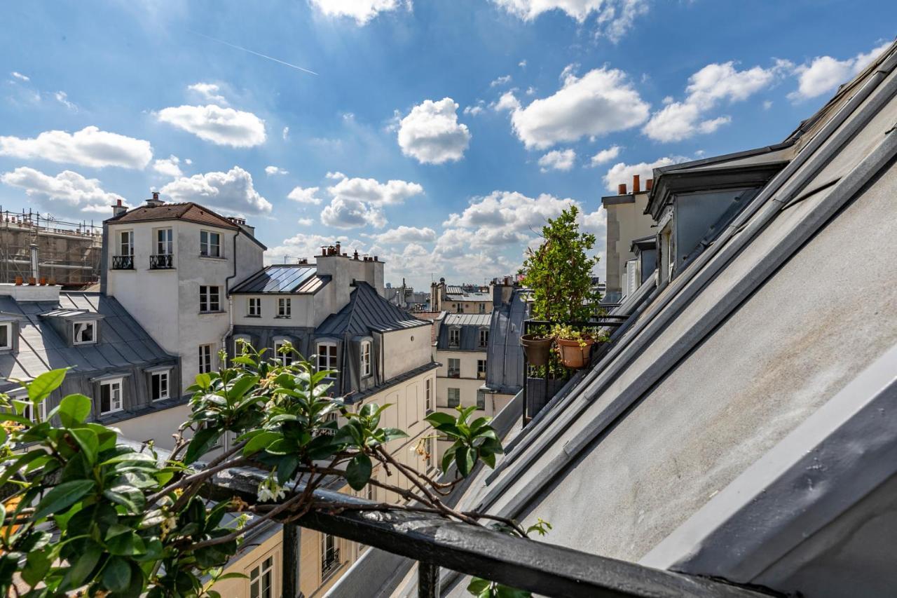Centre Dernier étage Vue Ascenseur Appartamento Parigi