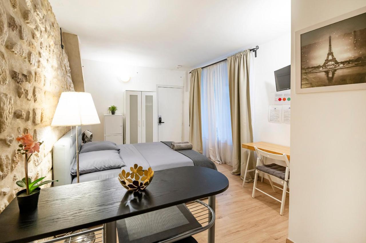 Entre Opera Et Montmartre Apartment Paris