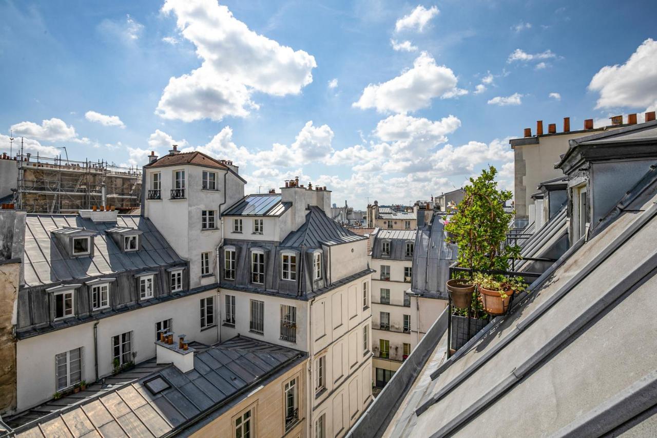 Centre Dernier étage Vue Ascenseur Parigi