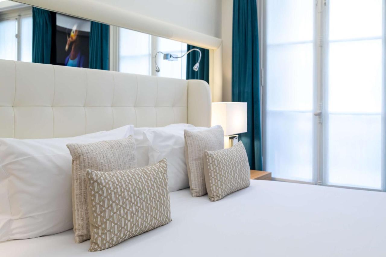 Camille Tapestry Collection By Hilton