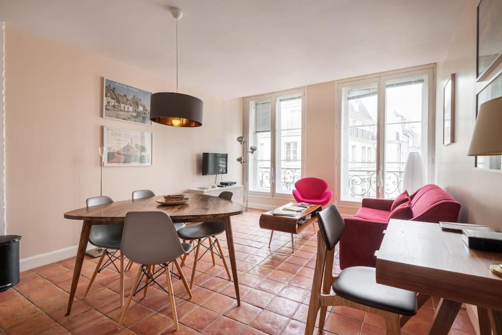 Cosy & Premium Near The Louvre & Quartier Latin Apartment