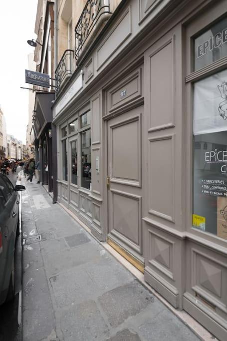 Cosy & Premium Near The Louvre & Quartier Latin Paris