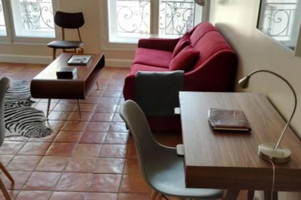 Cosy & Premium Near The Louvre & Quartier Latin Paris