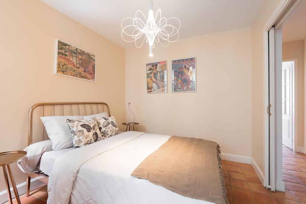 Cosy & Premium Near The Louvre & Quartier Latin Paris