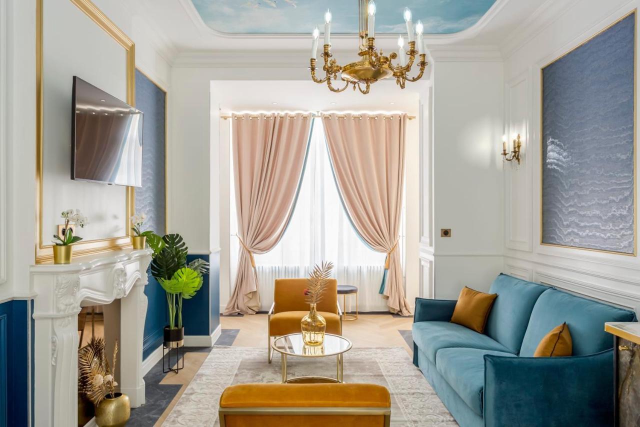 Merveil - Luxury -champs Elysees-haussmann I Apartment Paris