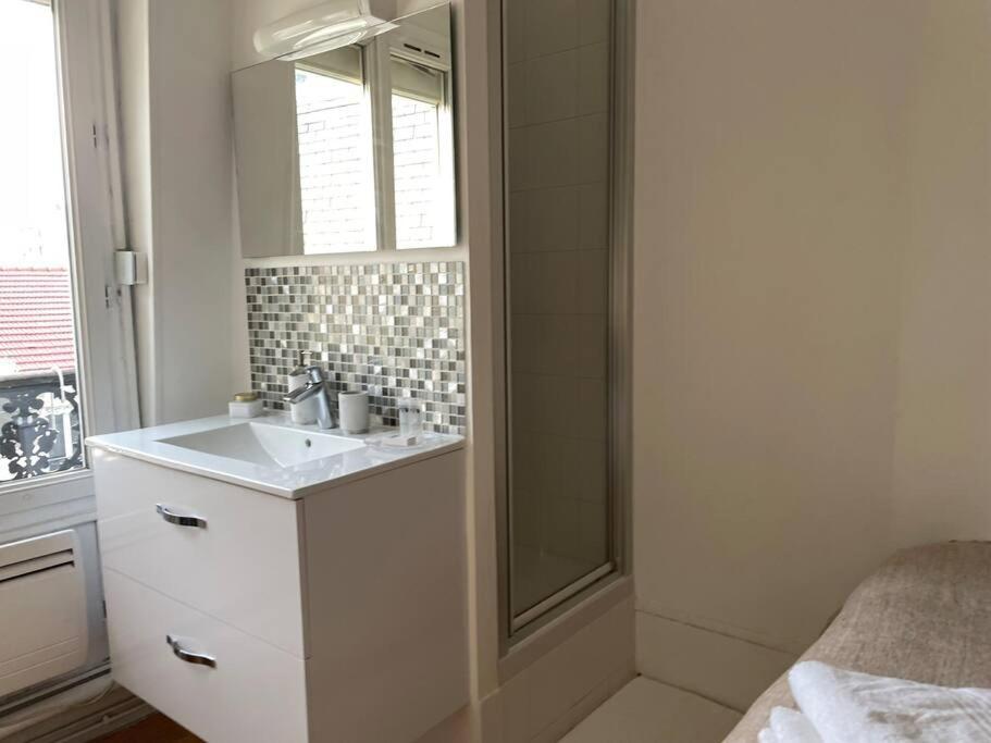 Studio Contemporain Dans 12eme Arrondissement Appartamento
