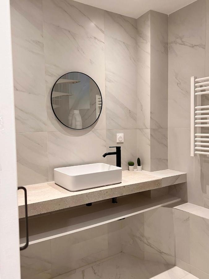 Appartamento Sauna Et Bain Remous Dans Un Luxe - 4p *