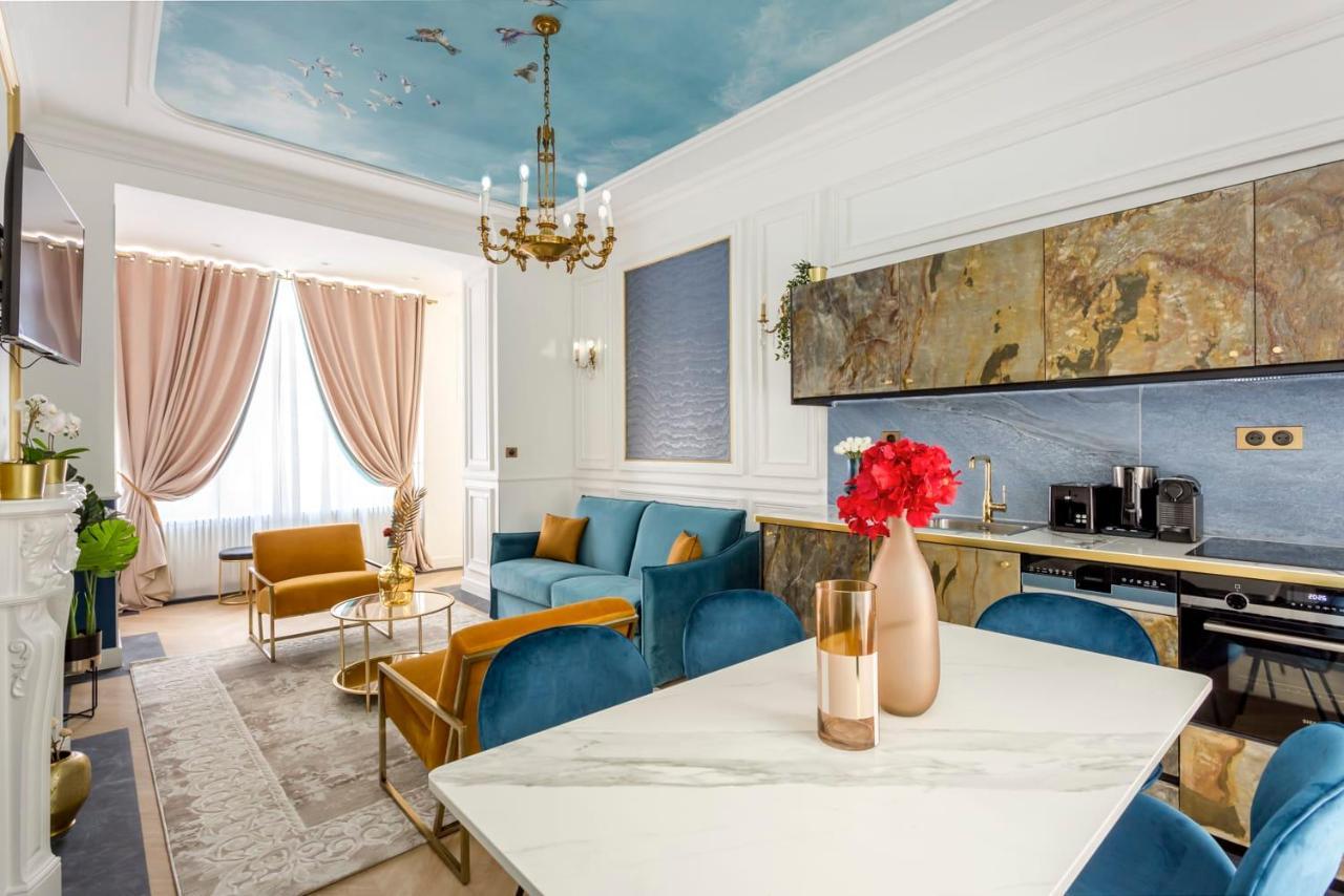 Merveil - Luxury -champs Elysees-haussmann I