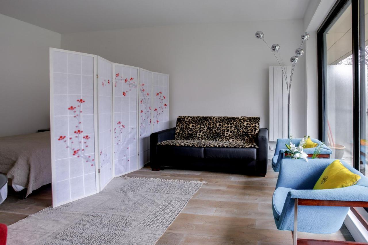 Arc De Triomphe -marie Antoinette Garden Apartment