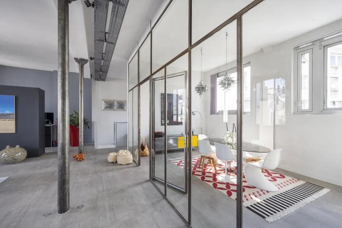 Charming Parisian With A Stunning Terrace Parigi