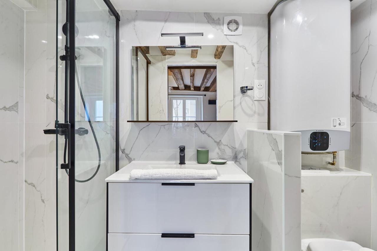 Center Of By Prestige Appartamento Parigi