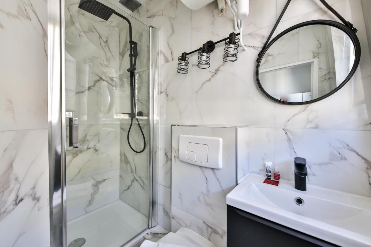 41.studio 2pers#sevres-lecourbe#necker Appartamento