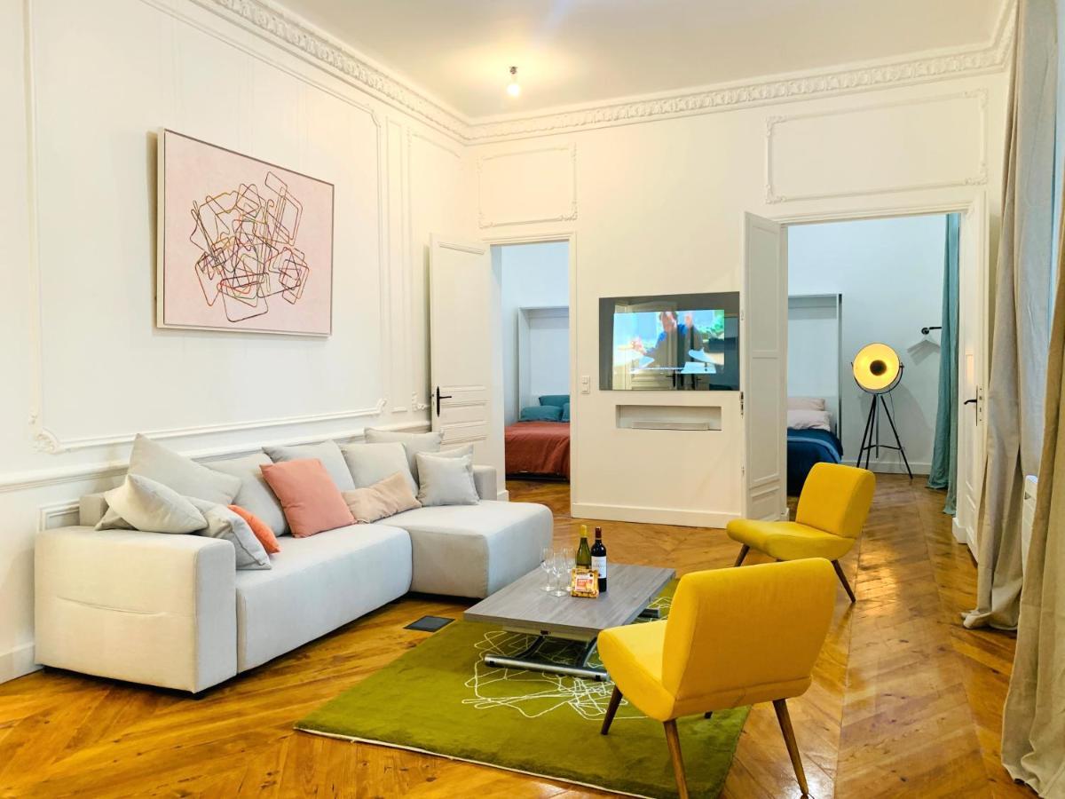 2 Bedrooms - Centre - Champs Elysees * Parigi