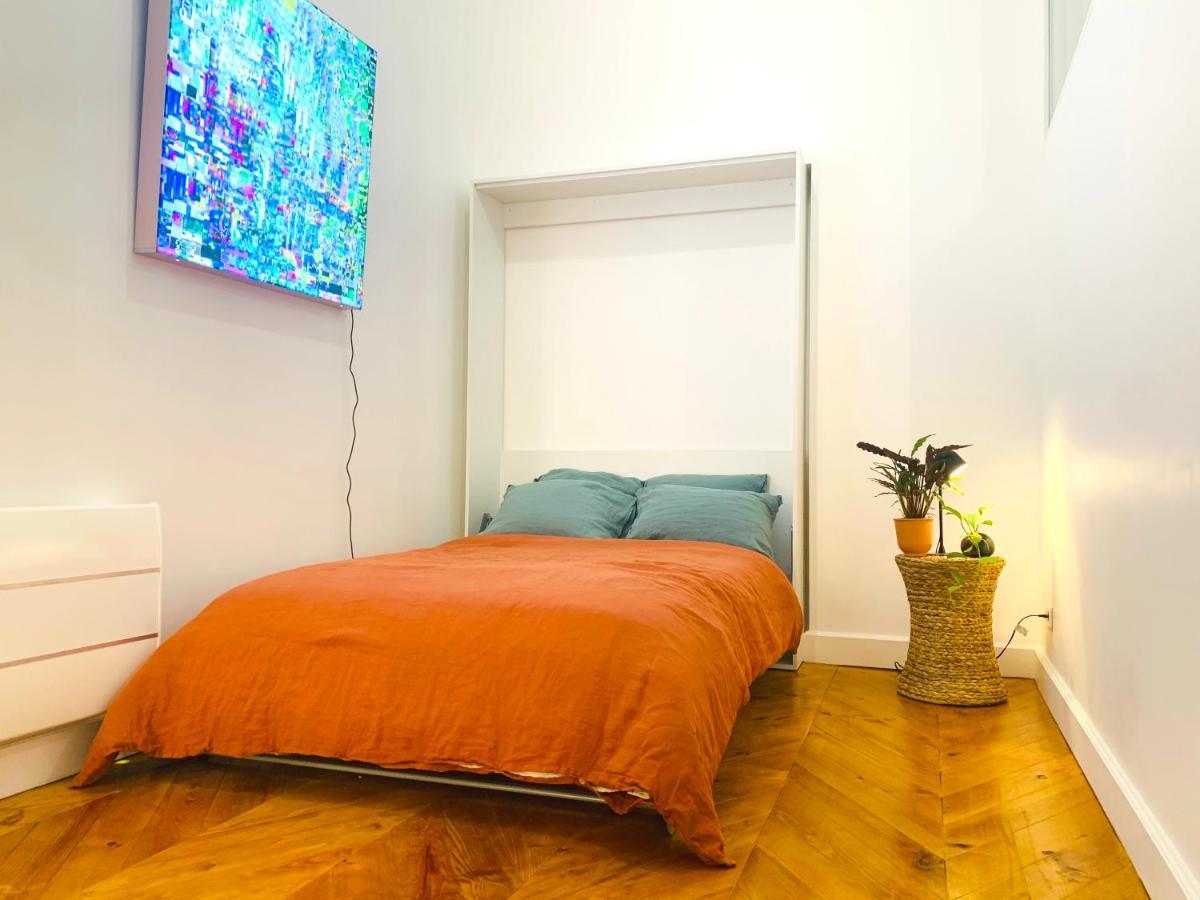 2 Bedrooms - Centre - Champs Elysees Appartamento Parigi