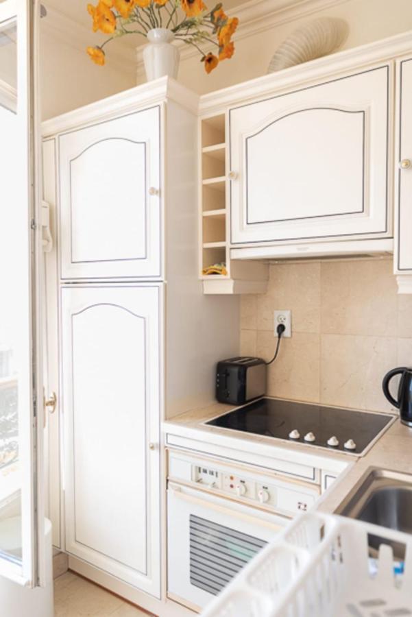 Elegant Apt For 2 Near The Montparnasse Tower