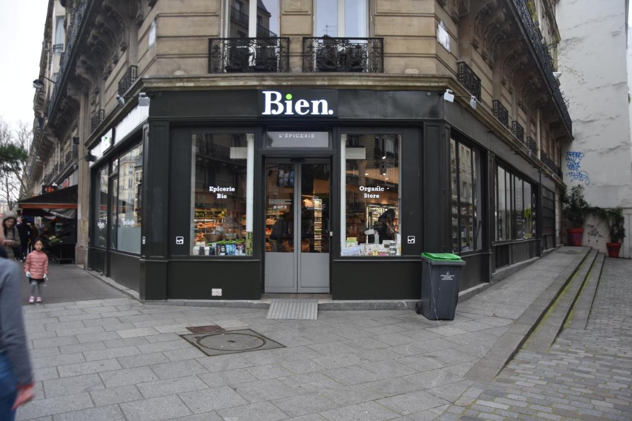 Studio Propre Calme Vue Ascenseur Paris