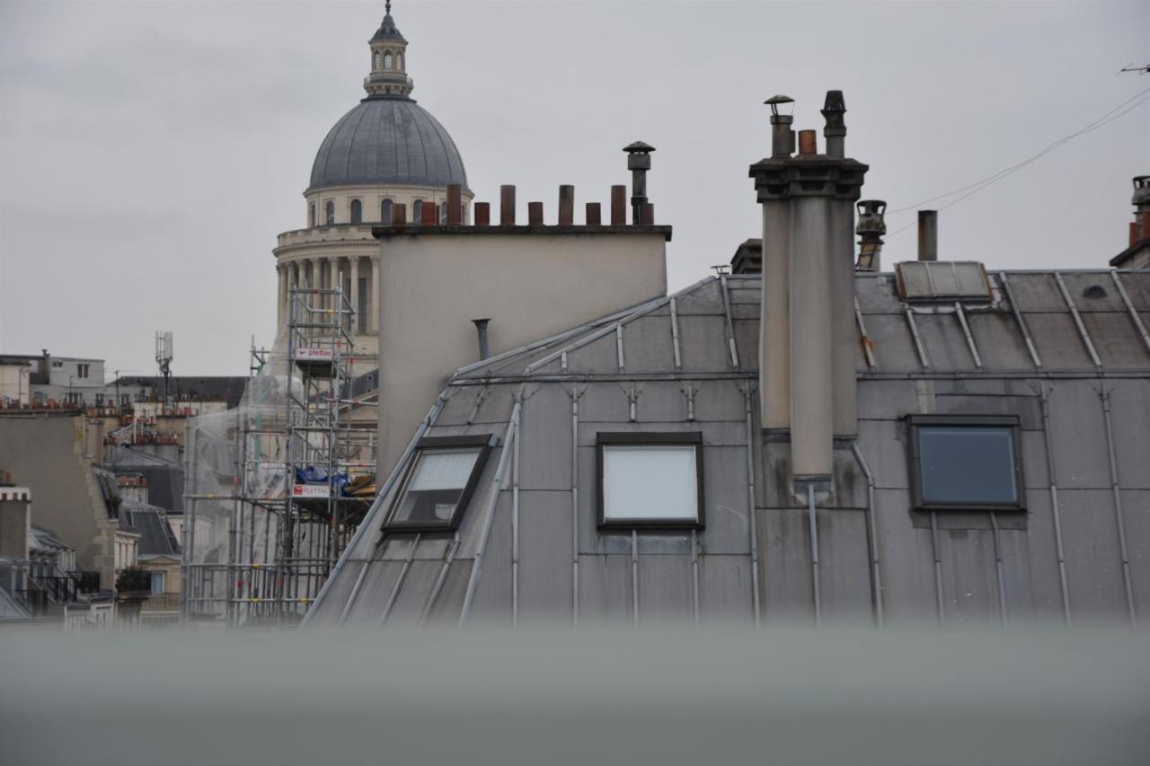 Studio Propre Calme Vue Ascenseur Apartment *