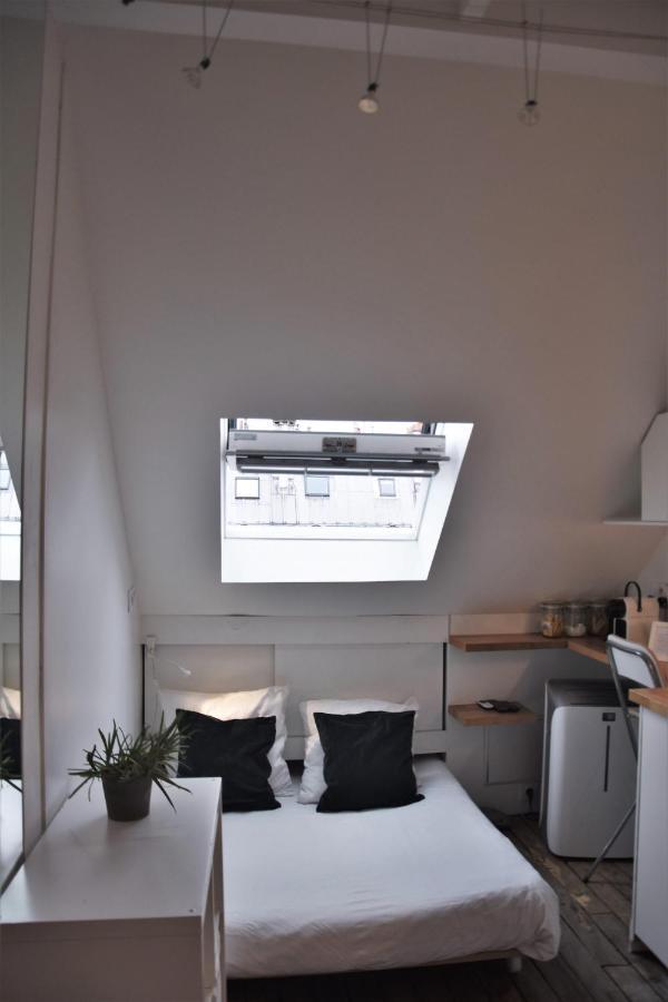 Studio Propre Calme Vue Ascenseur