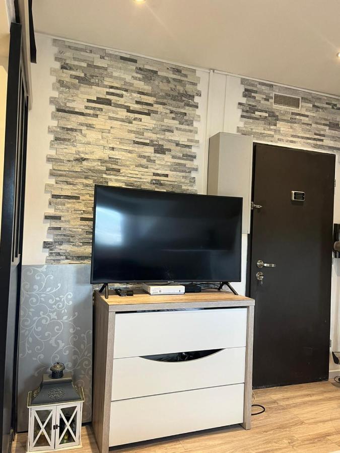 Appartamento Studio Avec Vue Sur Le Sacre Coeur Parigi