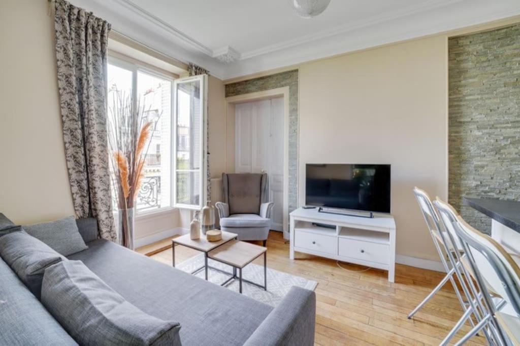 Elegant, Cosy In Heart Of !