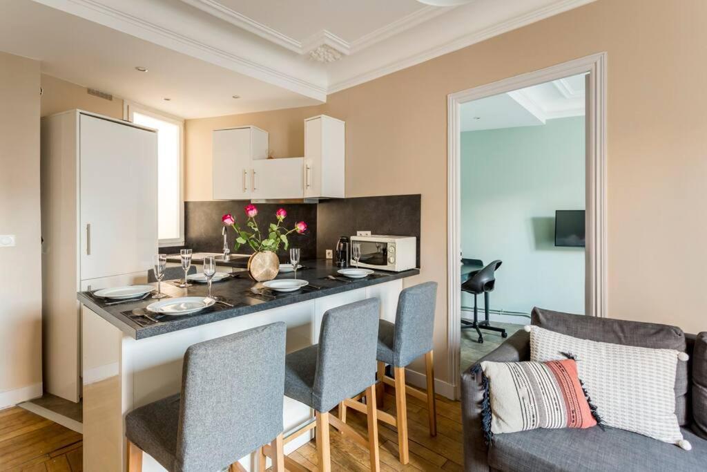 Elegant, Cosy In Heart Of !