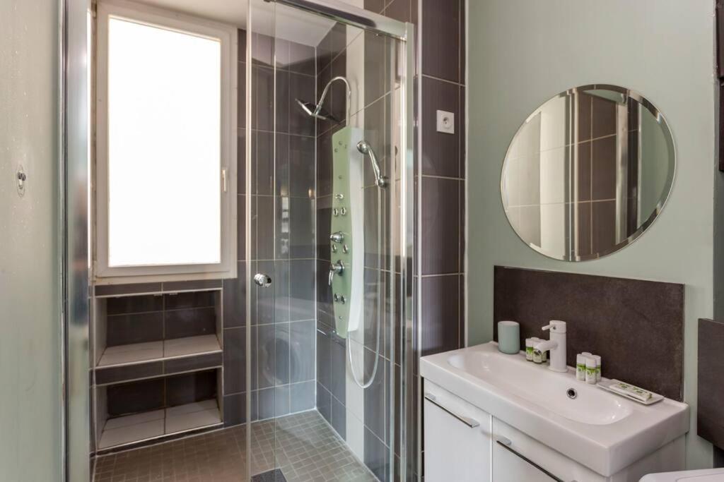 Elegant, Cosy In Heart Of ! Appartamento Parigi