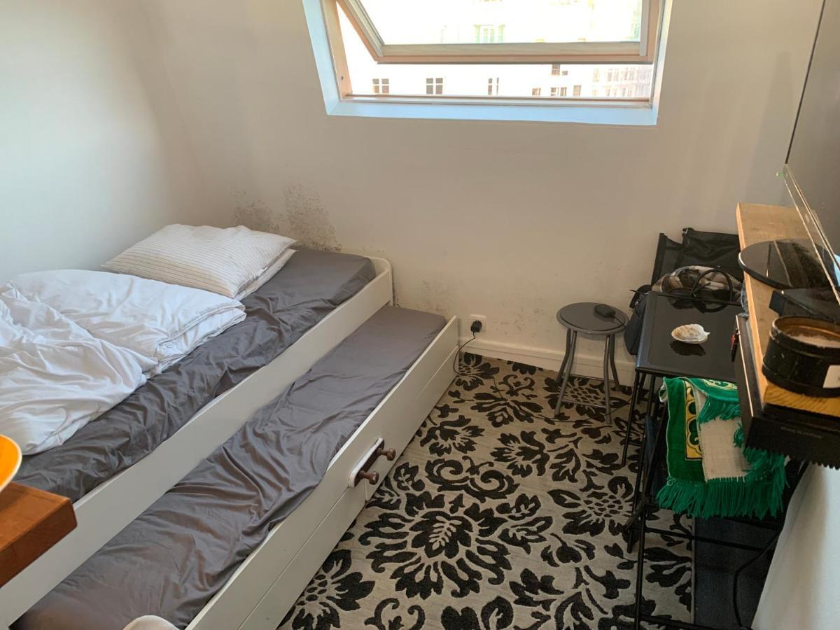 Chambre Pour Deux Personnes Appartamento *