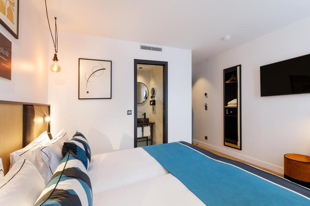 Star Champs-elysées Hotel 4*