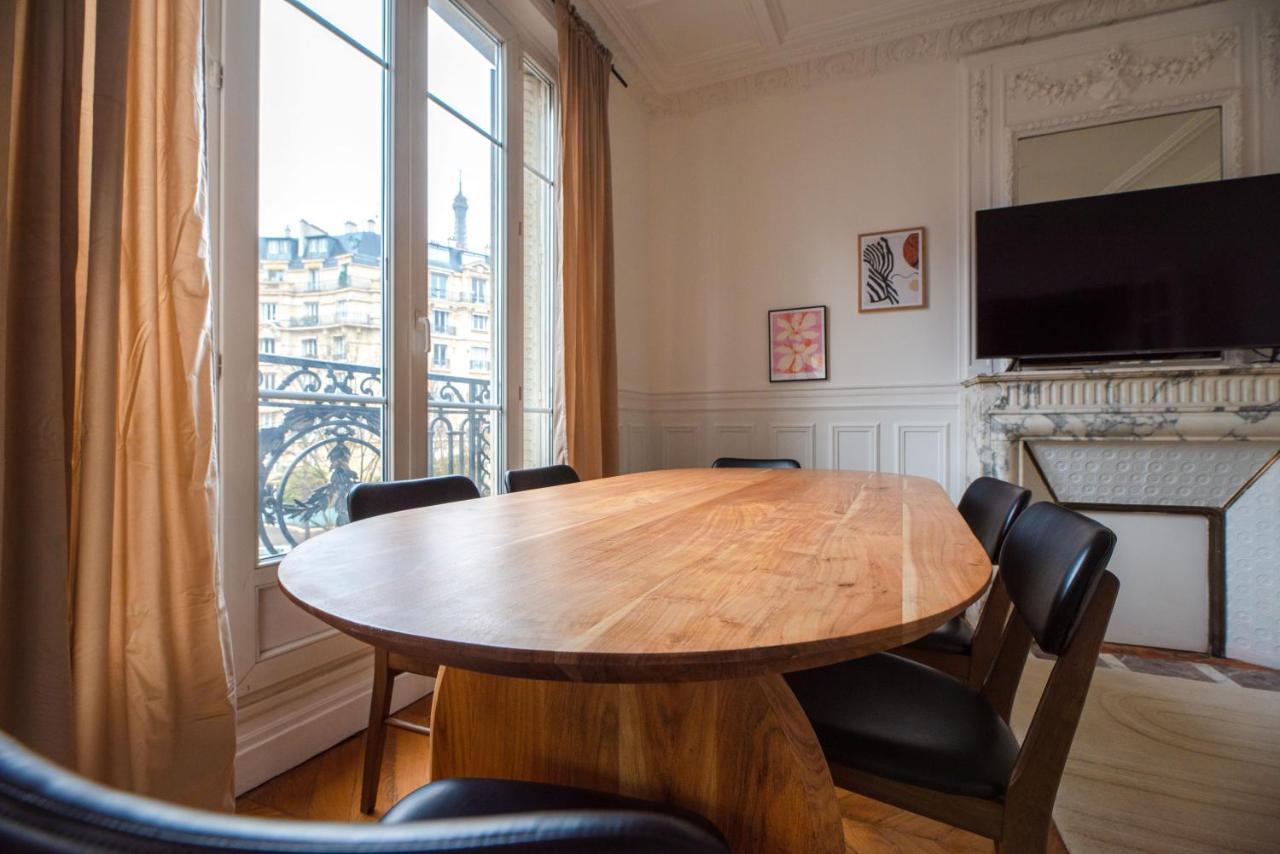 Aparthotel Mbm - Eiffel Tower View