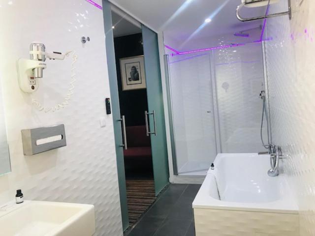 Hotel Icone Paris