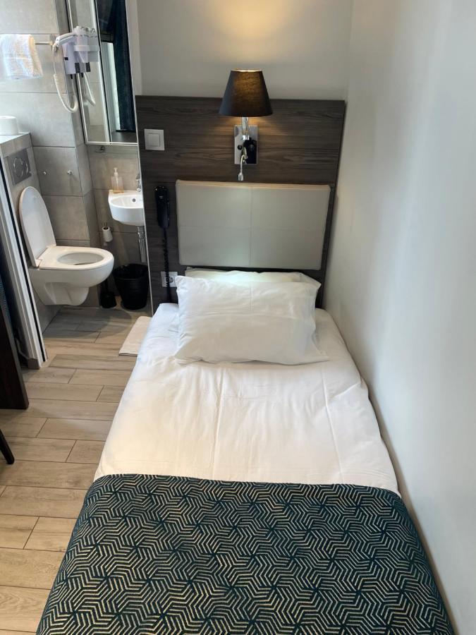 Mary's Republique Hotel Paris