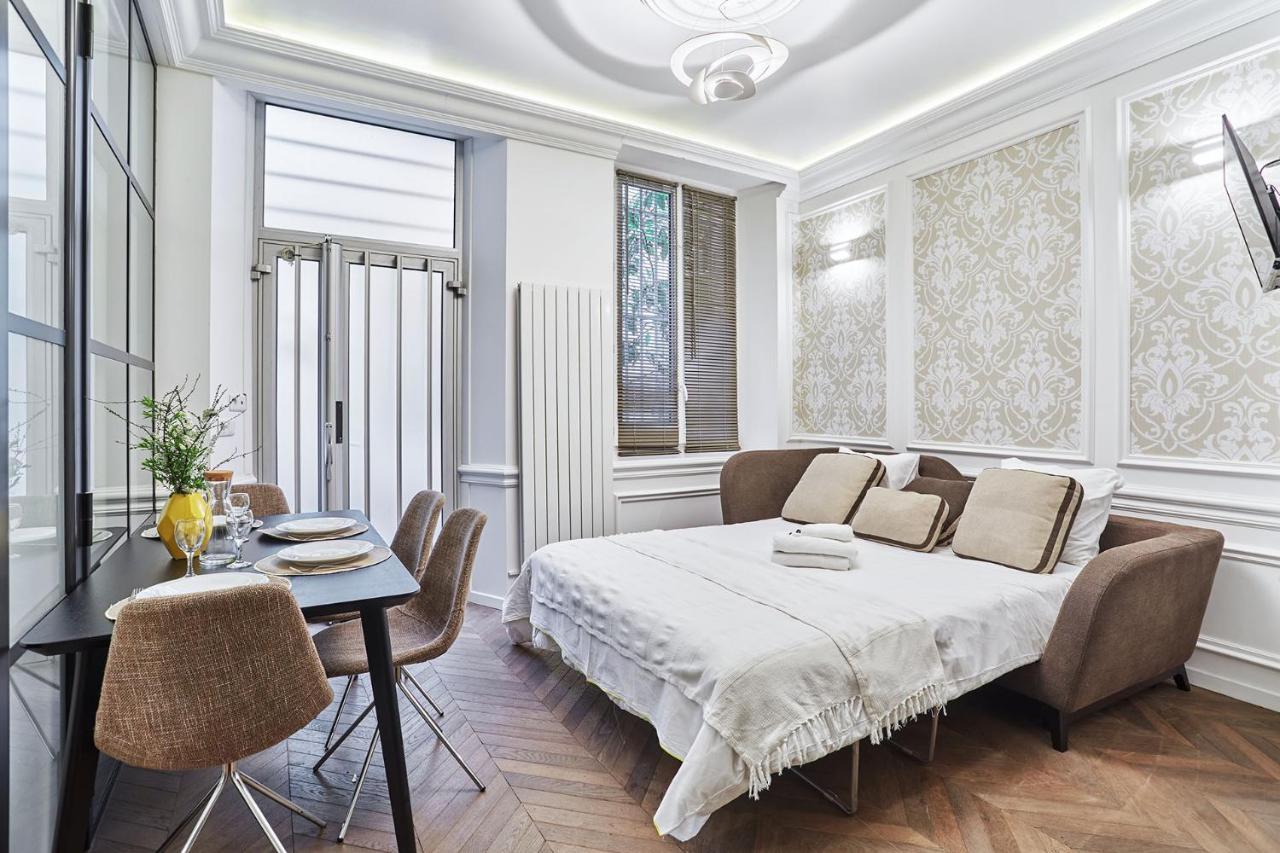 Apartment Louvre Museum By Prestige Paris