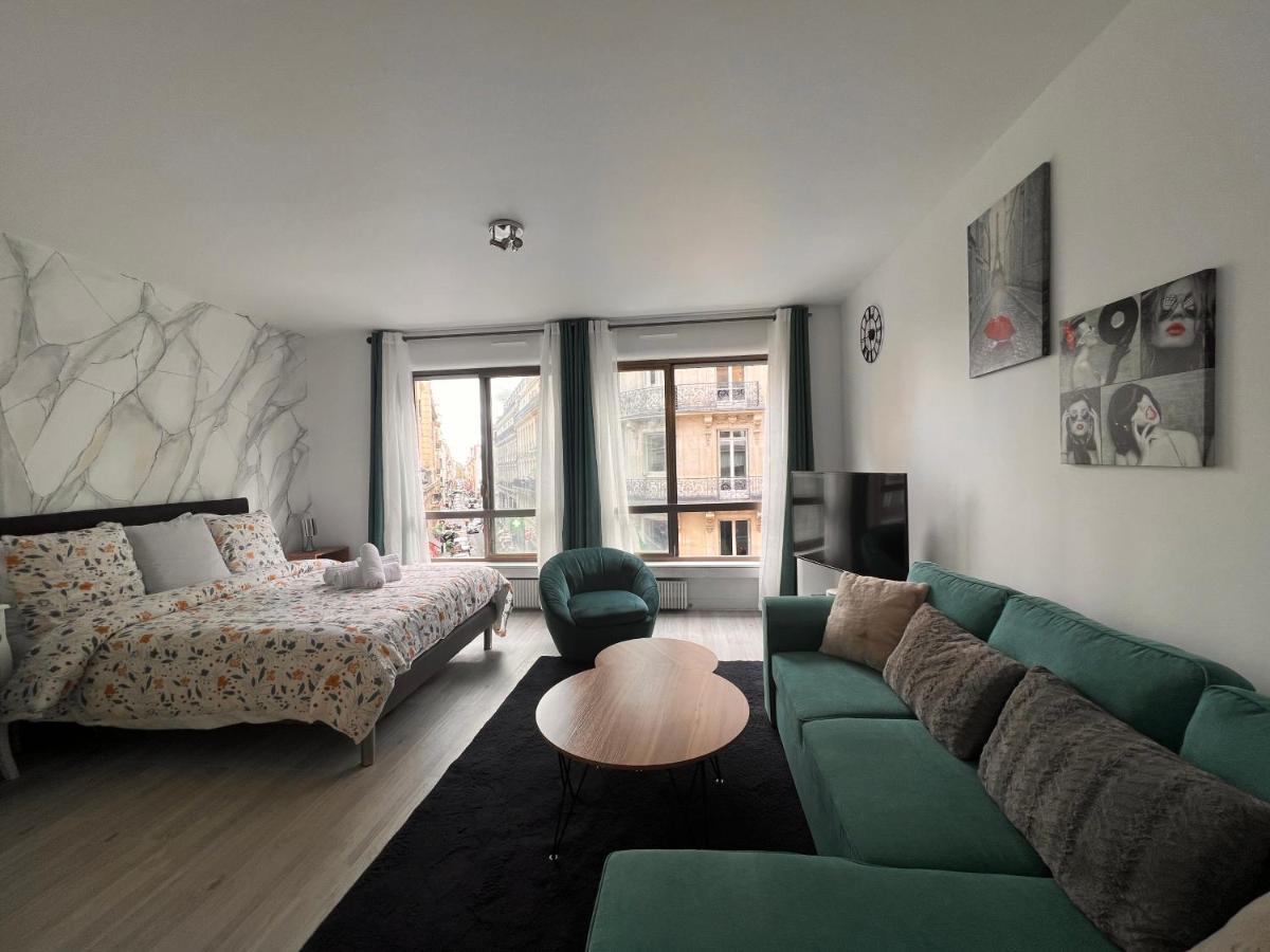 Champs-elysees 2 - Hala Apartment *