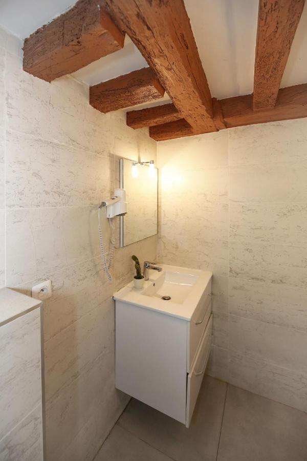 Studio Fonctionnel A Deux Pas Du Musee Grevin - 2p Appartamento