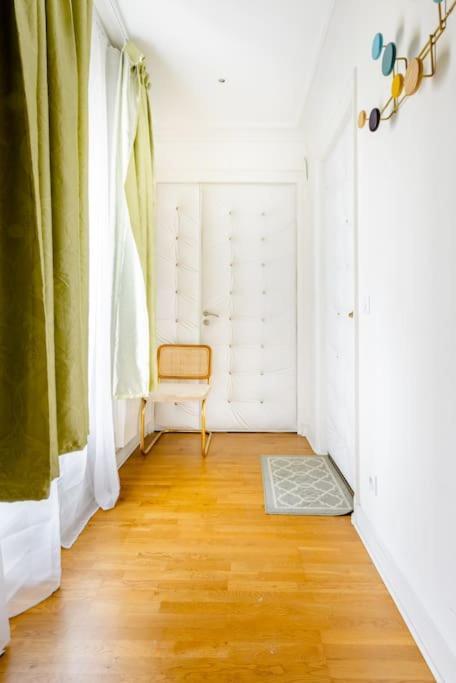 Premium 2 Minutes Walk From Champs-elysees Appartamento