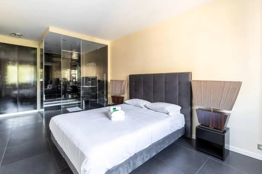 Hsh Lamballe-passy Magnifique 4p Appartamento