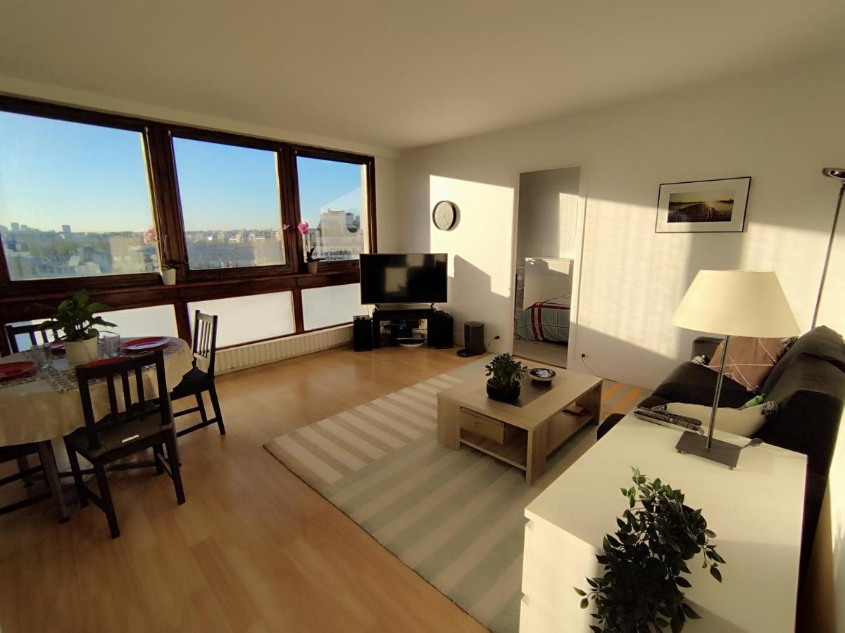 Charming 50m² Flat In Montparnasse, Quiet & Bright Appartamento Parigi