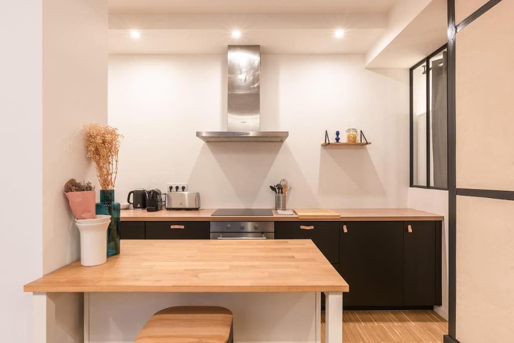 Appartamento Design Architect Loft For 10 Guests Near Metro Parigi