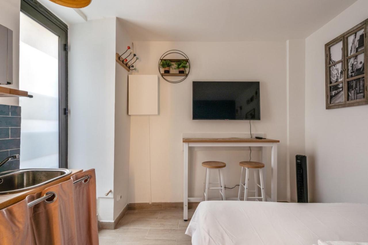 Studio In The Marais District - - Welkeys * Parigi