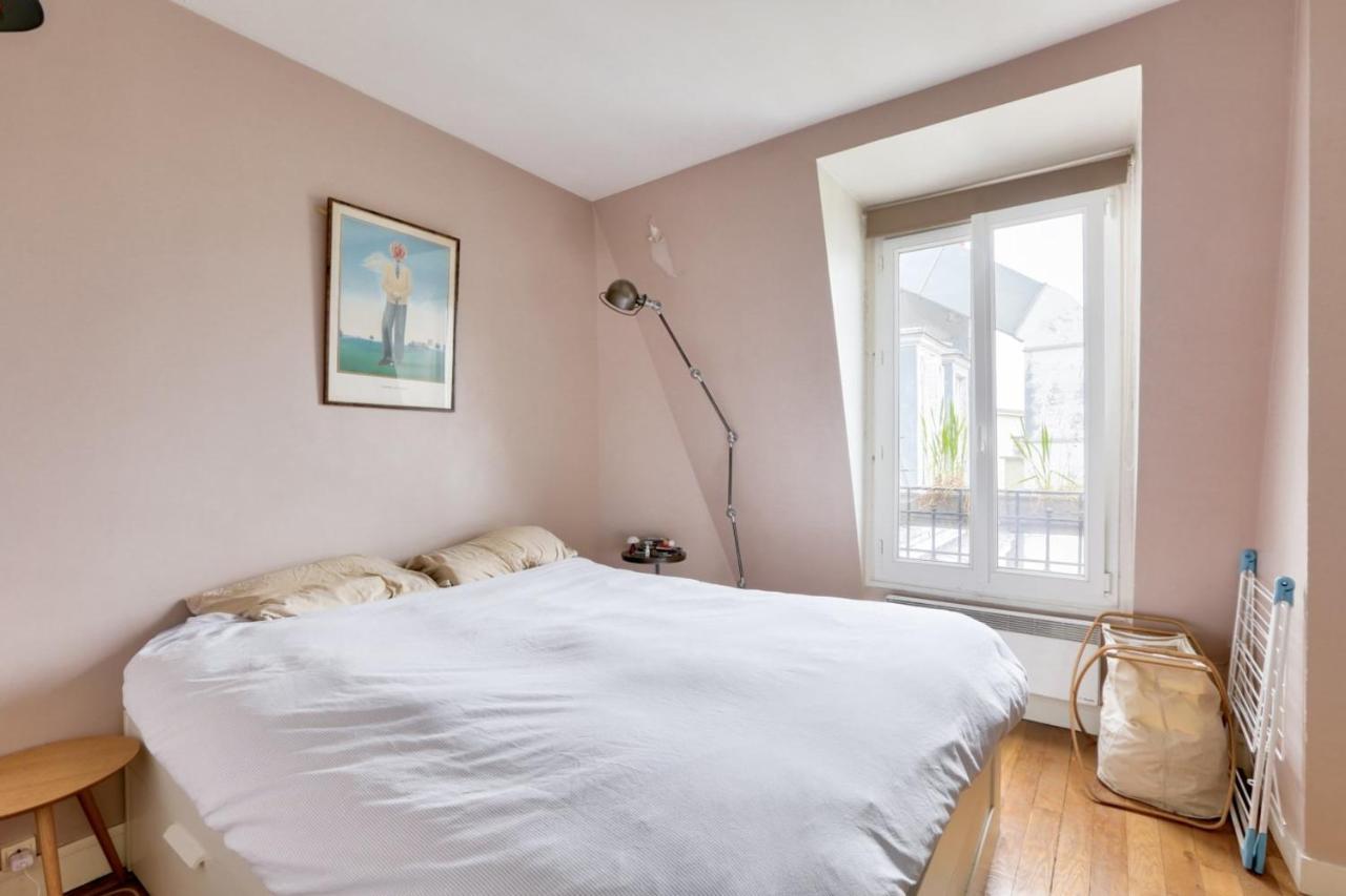 Bright Ideal For 2 In The 15th Arrondissement Paris