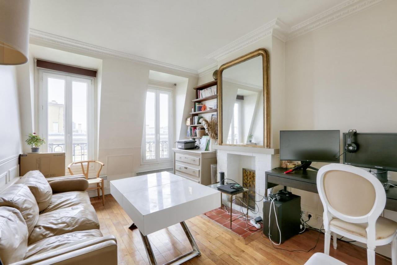 Bright Ideal For 2 In The 15th Arrondissement * Paris